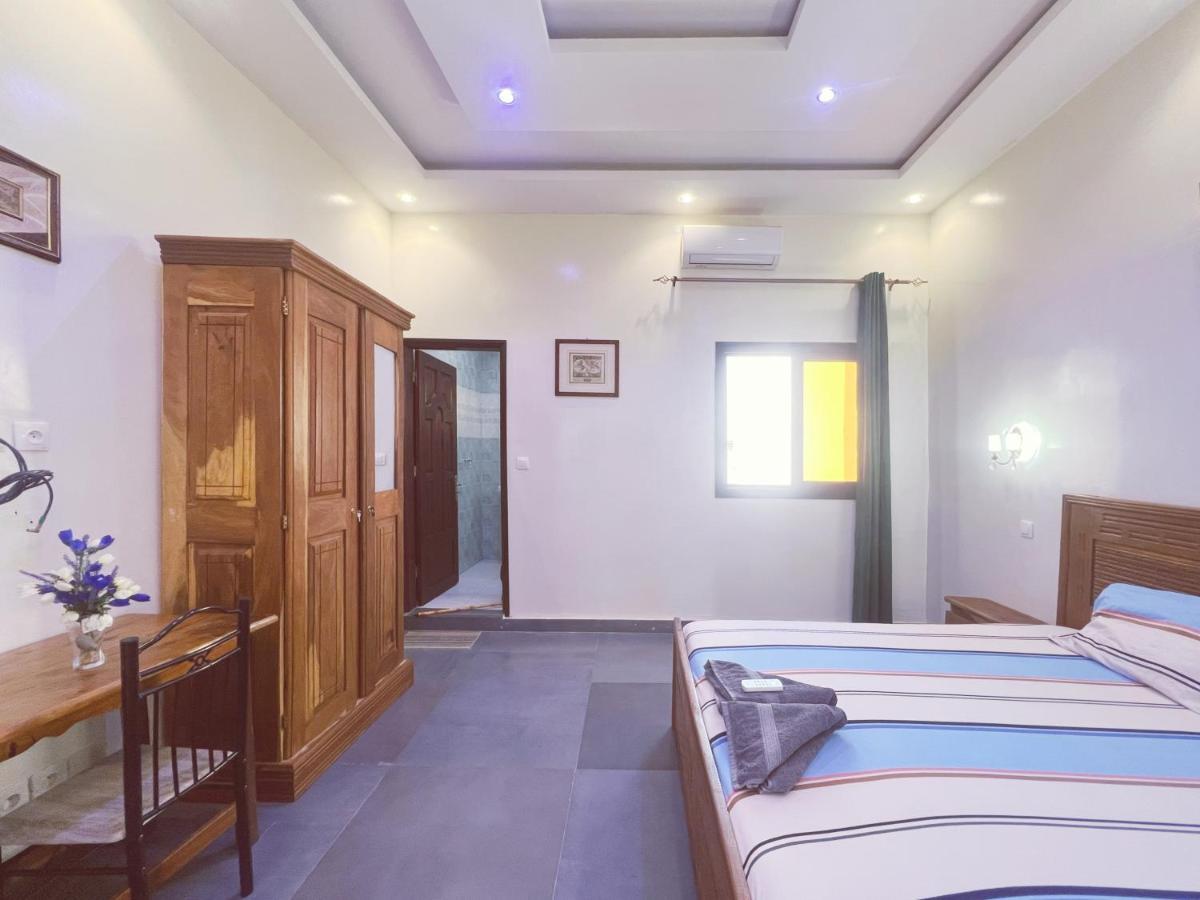 Villa Soleil Du Senegal Дакар Екстериор снимка